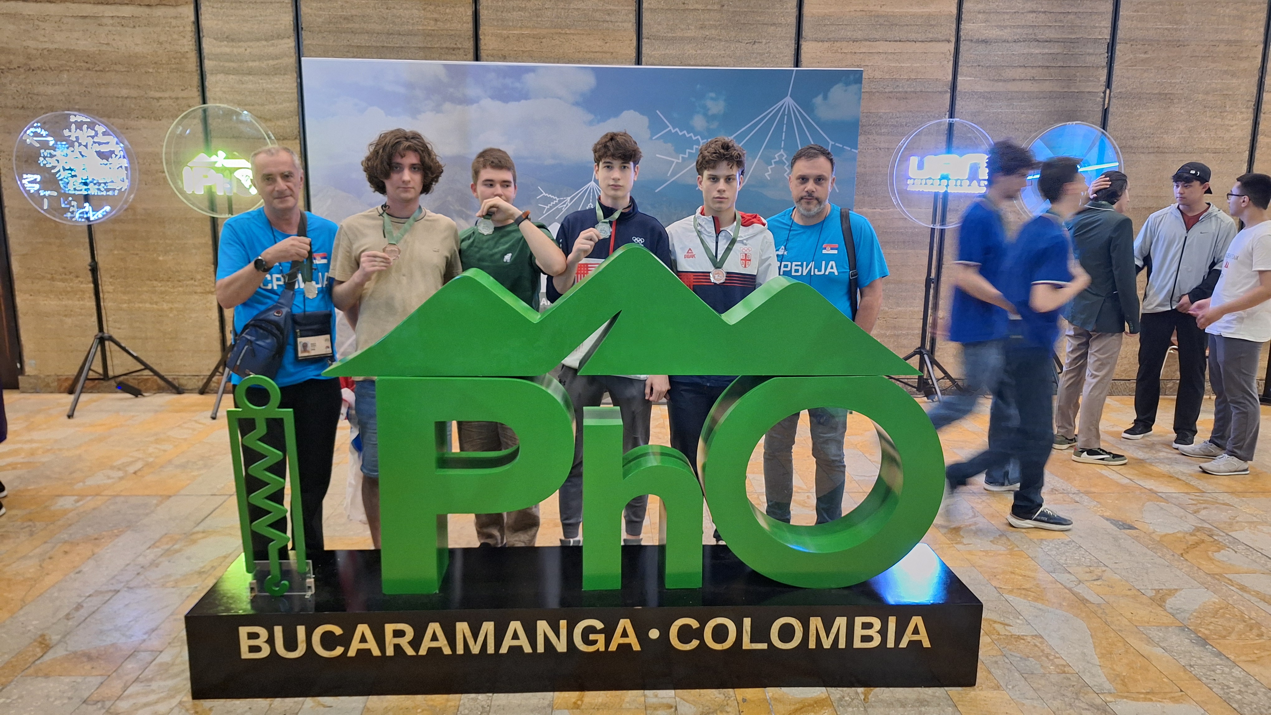 IPhO